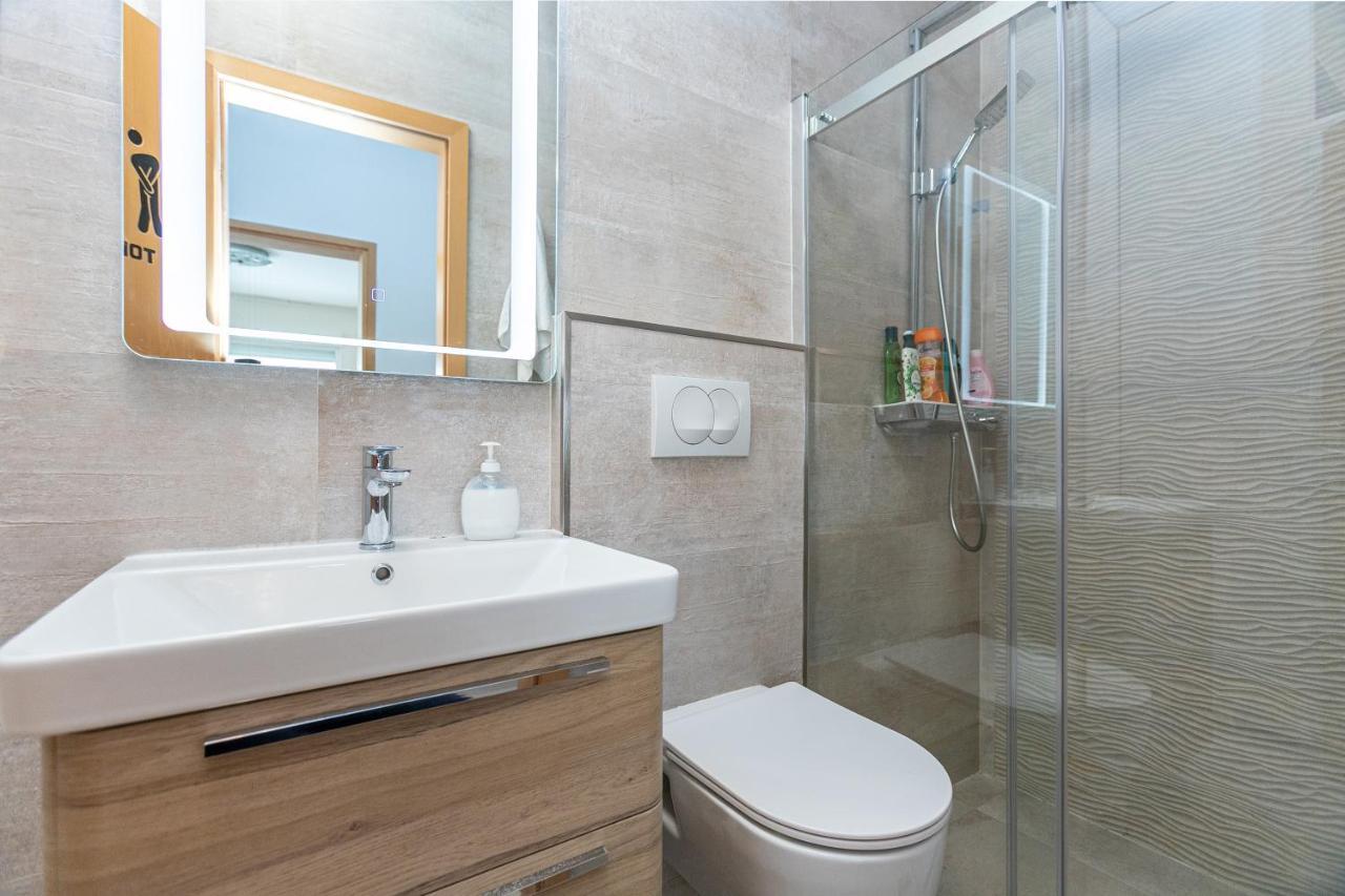 Apartment Relax Whit Big Terrace 170M2 Near The Beach Split Exteriér fotografie