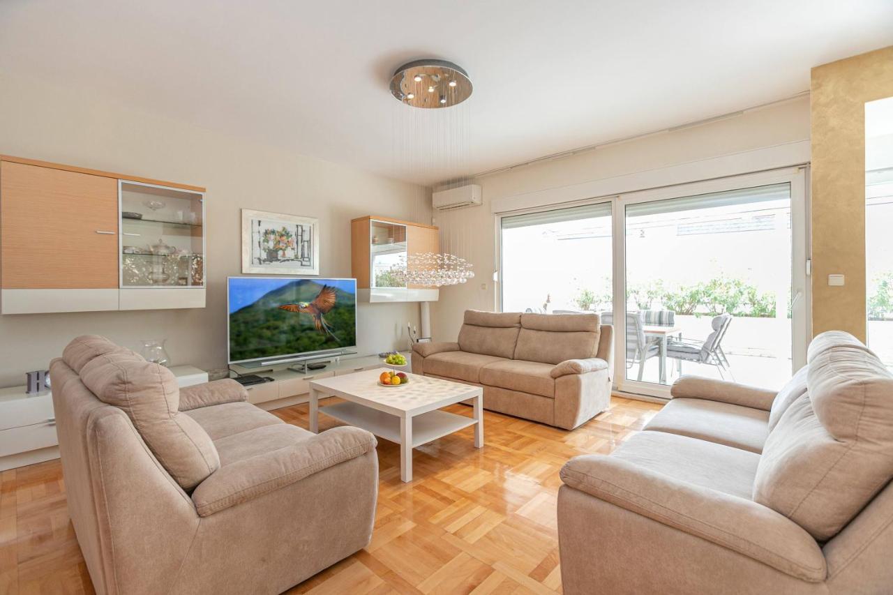 Apartment Relax Whit Big Terrace 170M2 Near The Beach Split Exteriér fotografie